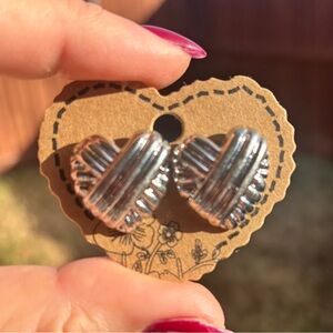 Silver Heart Earrings (studs)